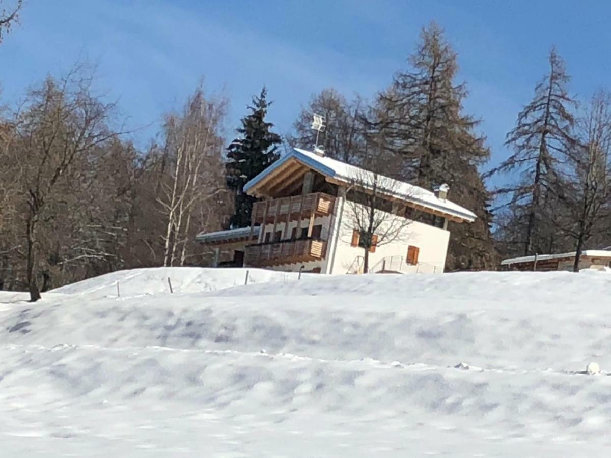 Garni Fobbie Hotell Brentonico Eksteriør bilde