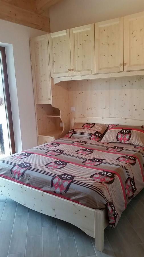 Garni Fobbie Hotell Brentonico Eksteriør bilde